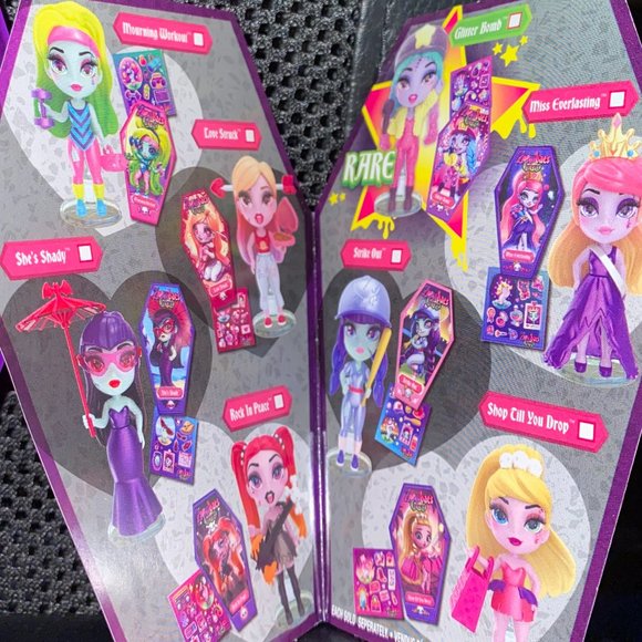 Zombaes Forever - Picture 4 of 14